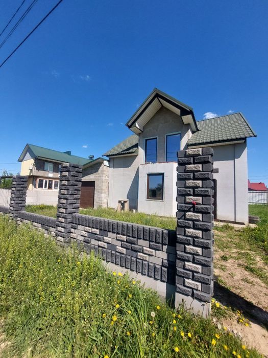 Продається будинок , с.Рованці