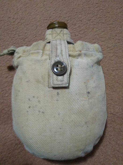 Фляга металева з чохлом