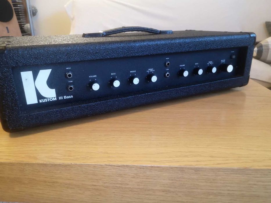 KUSTOM  III BASS świetny head basowy USA