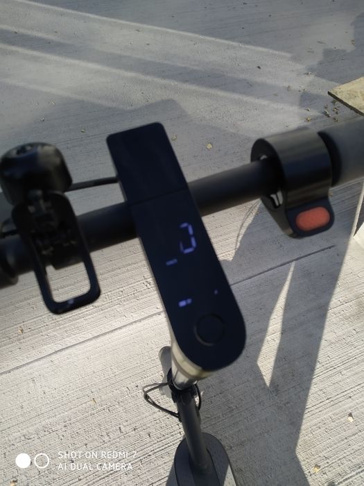 Электросамокат Xiaomi Mi Electric Scooter Essential Black