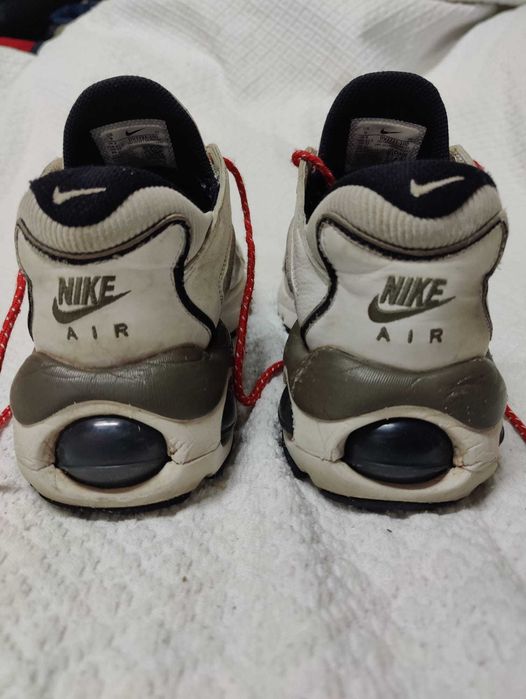 Sapatilhas Nike Air tam. 42,5 em muito bom estado.