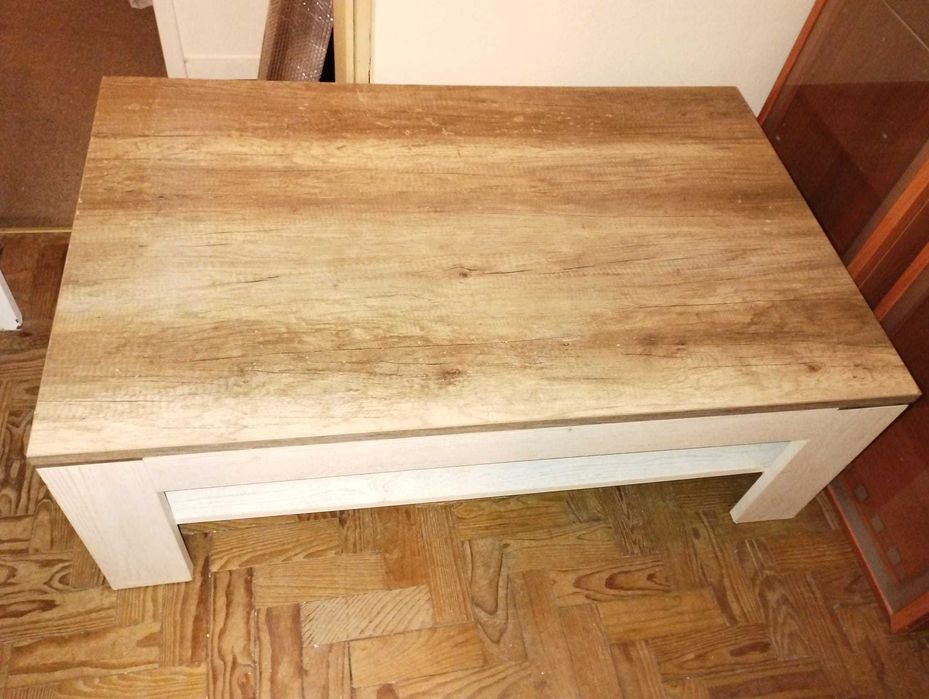 Mesa de Sala em madeira