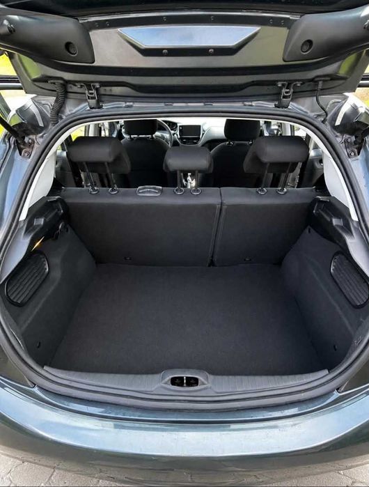 PEUGEOT 208 / 2015  / 1.2 VTI / PureTech / 82KM