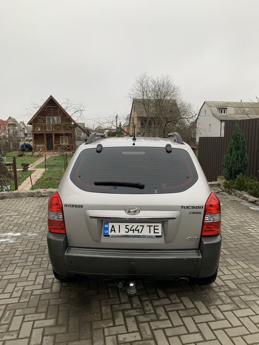 Hyundai Tucson 2008 дизель 4/4 автомат
