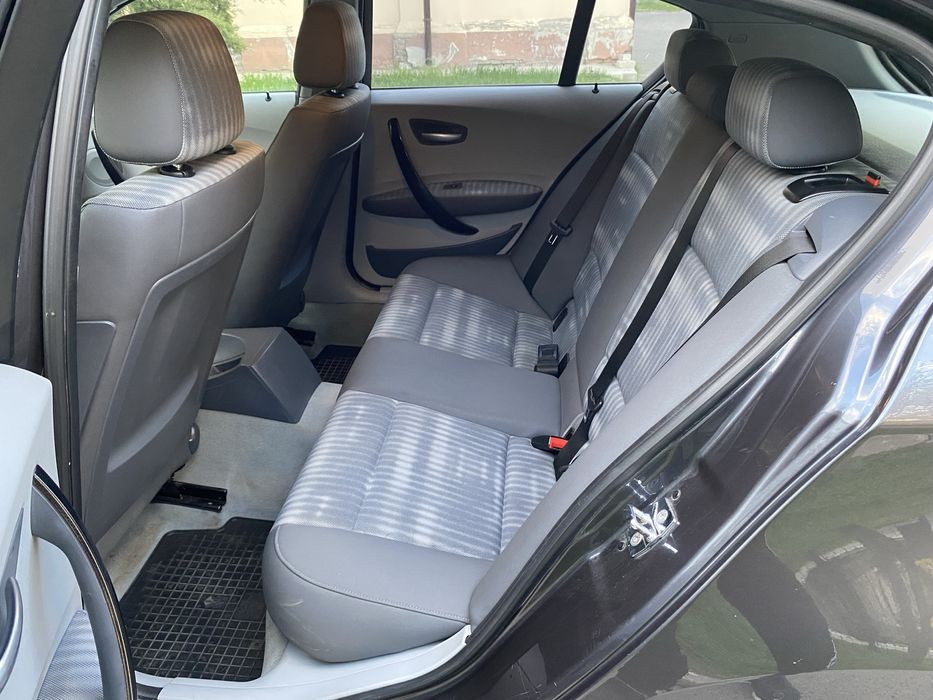 Автомобиль BMW 116I E87 1,6 Бензин AWT Официальное авто БМВ