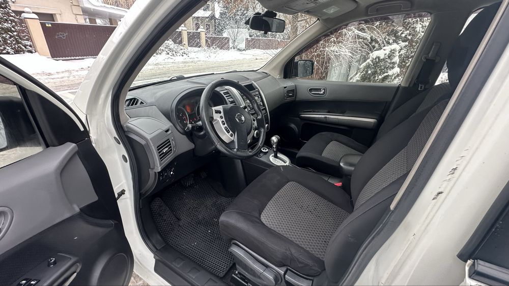 Nissan X-trail 2.0 avtomat 2008р
