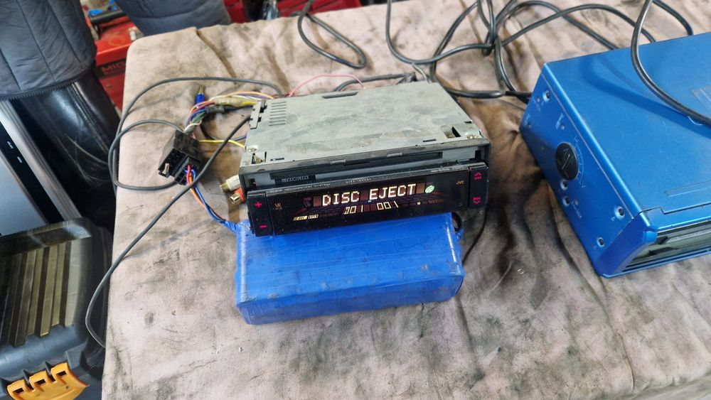 Магнітола jvc kd-lx50r