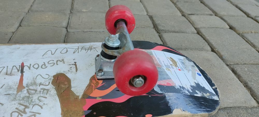 Deskorolka stan techniczny dobry, wizualny jak na zdjęciu