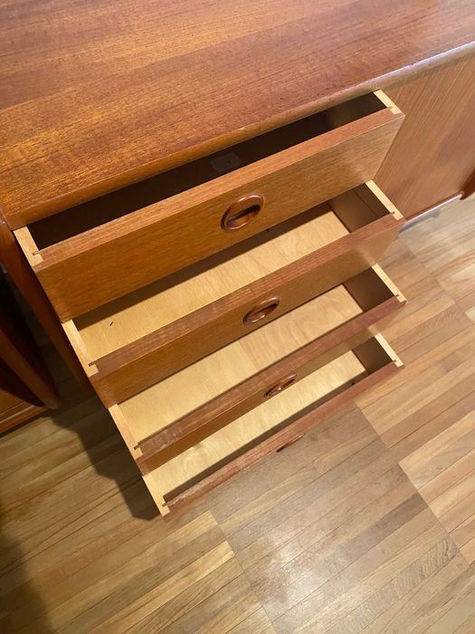 Skandynawski regał wiszący vintage lata 70te