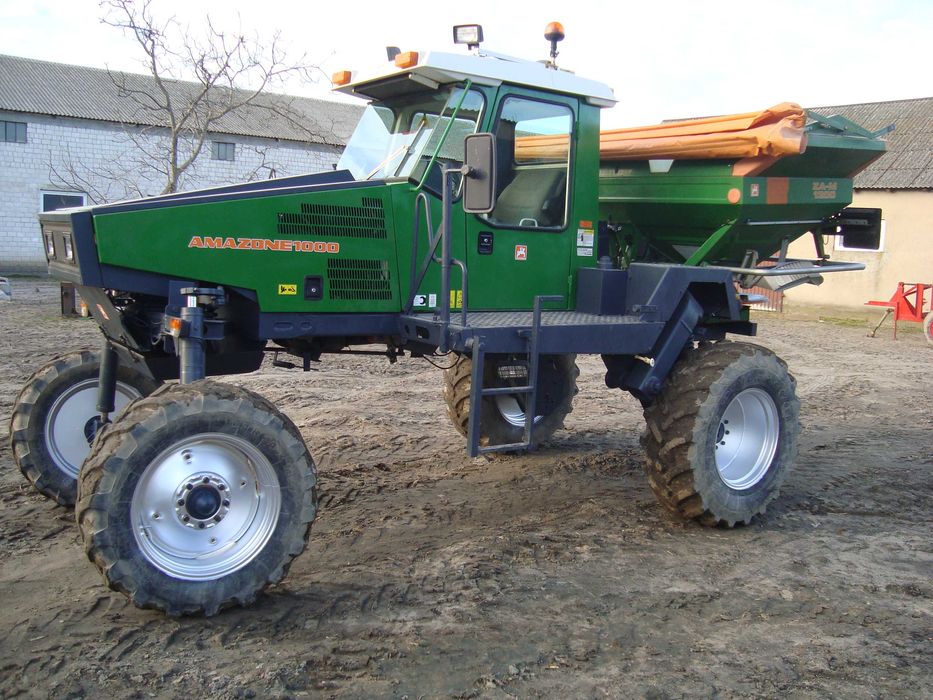 Rozsiewacz do nawozu Amazone