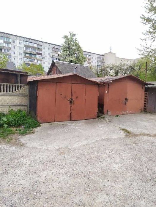 Терміново продам металевий  гараж