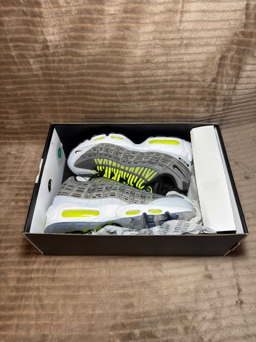Nike Air Max 95 x Kim Jones, rozmiar 38,5 / 24 cm