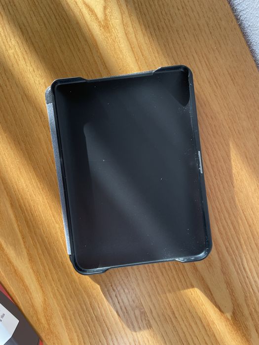 Kobo Clara HD e-Reader + capa