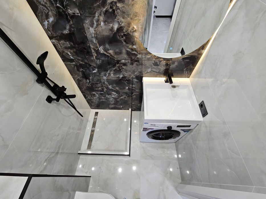 Оренда двоповерхового Townhouse 35m2 з новим ремонтом