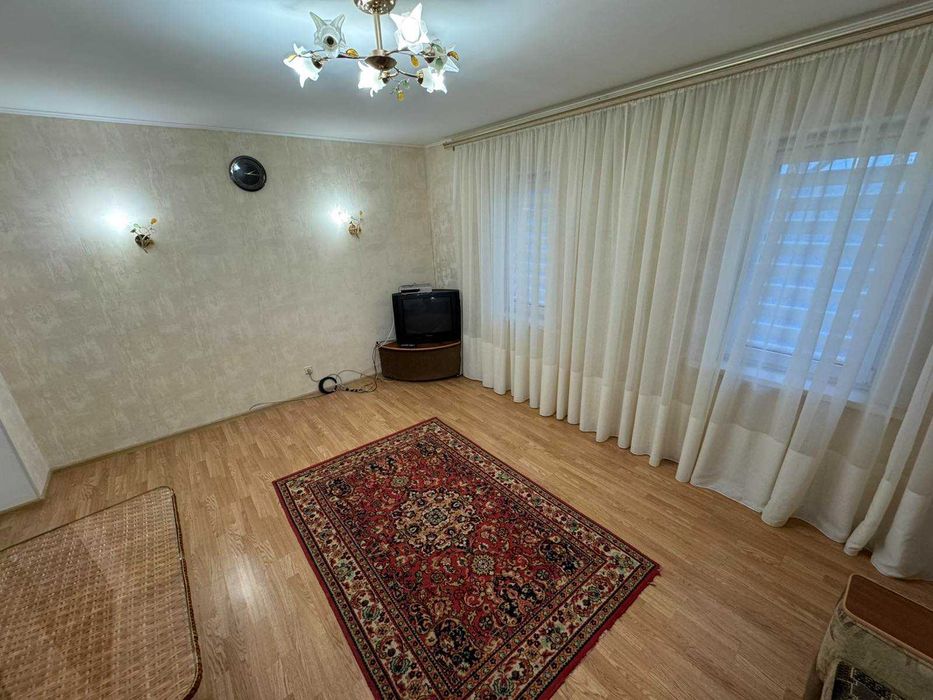 ‼️Центр‼️ 2 кімнатна квартира 53 м² + гараж 18 м², єВідновлення