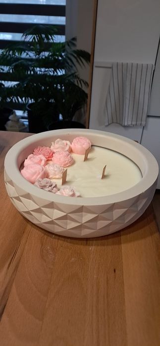 Duża świeca sojowa ręcznie robiona