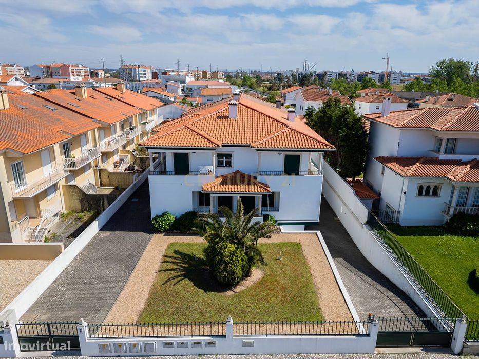 Excelente Moradia T3 no Centro da Marinha Grande