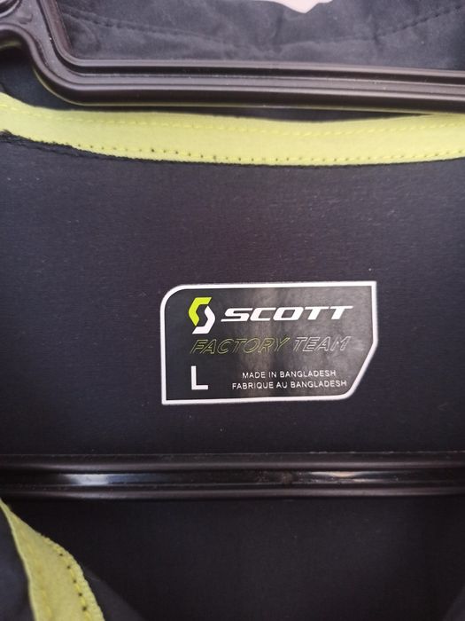 Сорочка на заклепки Scott