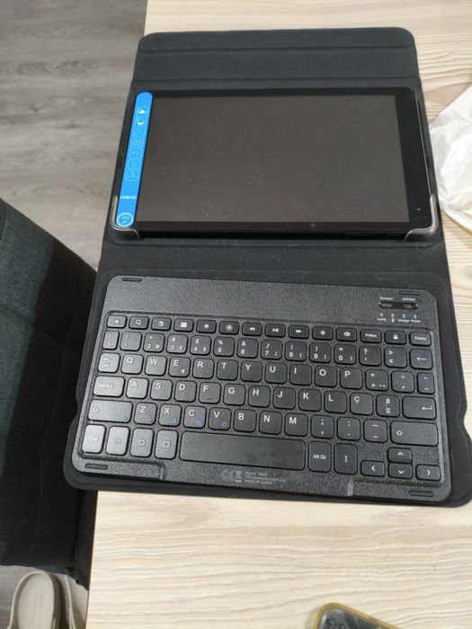 Tablets Alcatel e Lenovo