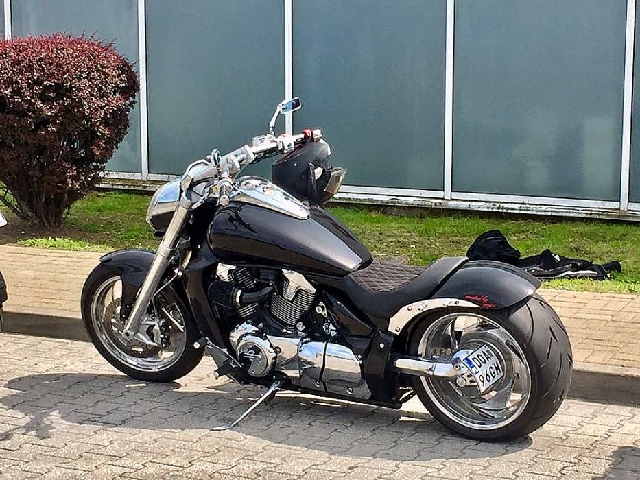 intruder vzr 1800