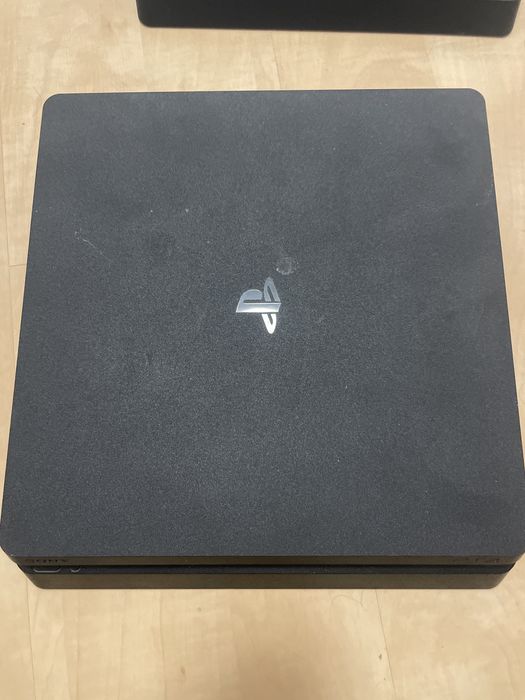 Konsola ps4 slim 500g