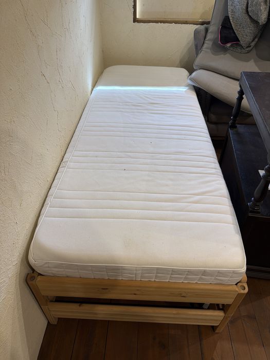 Colchao matrand ikea latex/espuma 20cms como novo