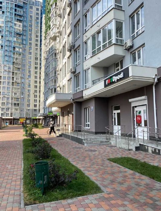 1к студія 32м2 вул. Каховська, 62-А Микільська Слобідка, Лівобережна