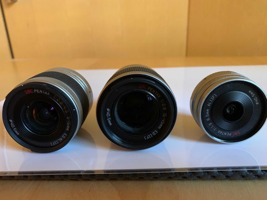 Aparat Pentax Q plus trzy obiektywy