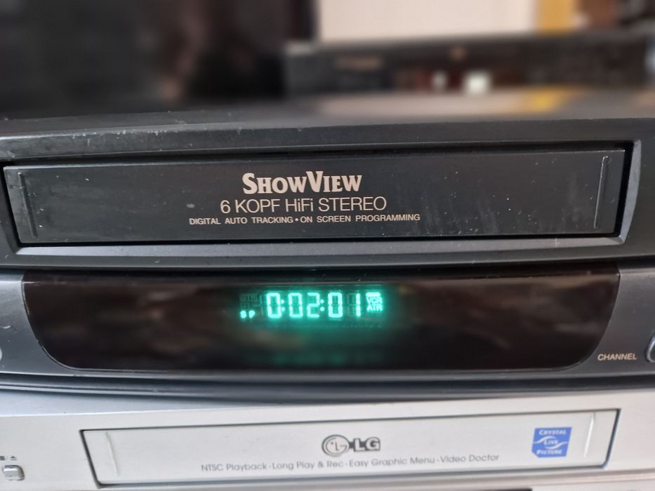 Magnetowid VHS  Lifetec LT 8910-stereo, 6 głowic