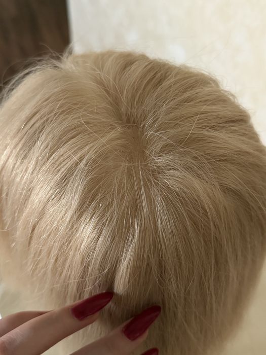 Перука з натурального волосся,блонд