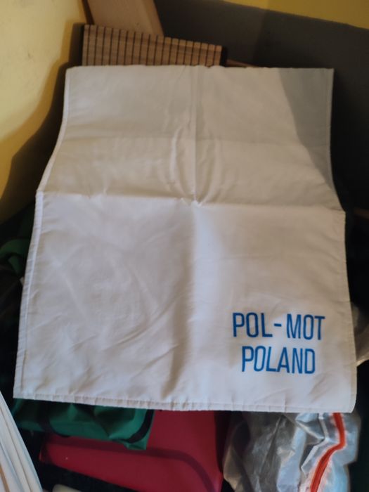 Osłona zimowa na szybę samochodową POL-MOT