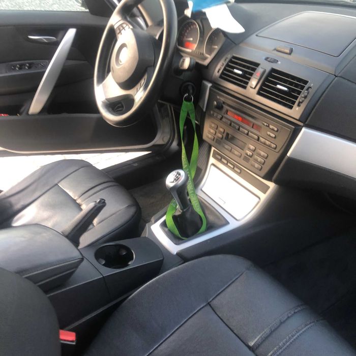 BMW X3 de 2007 a Diesel com 270 mil