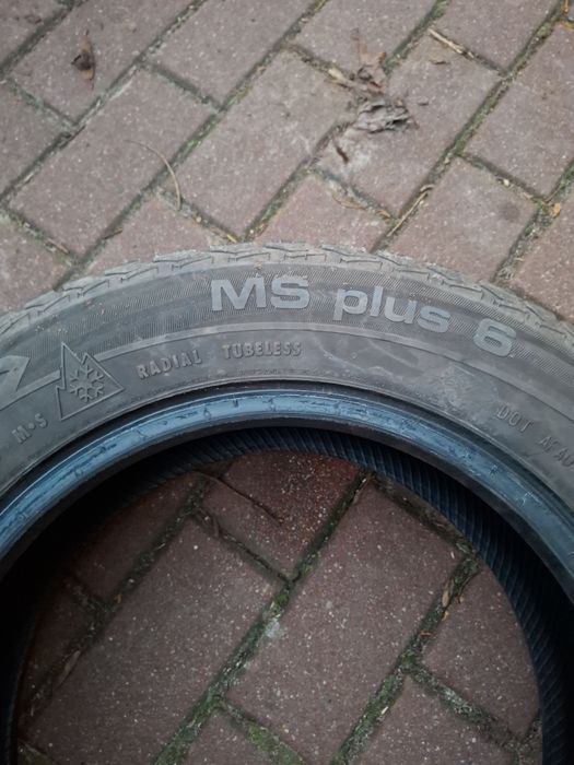 Opony całoroczne 2 szt