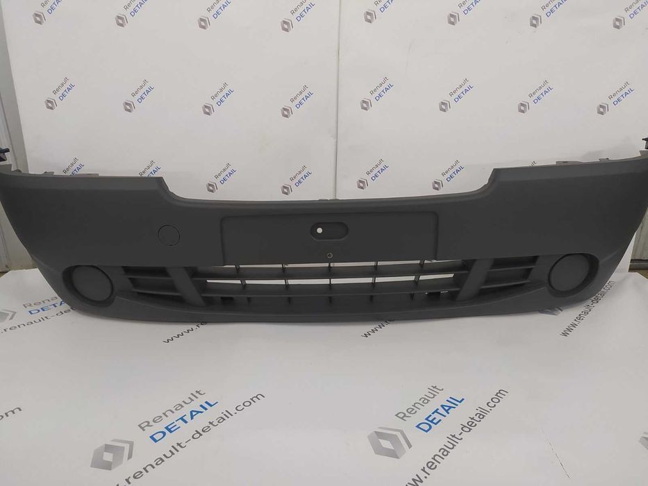 Передній бампер на Renault Trafic трафік Primastar 2007 -2014