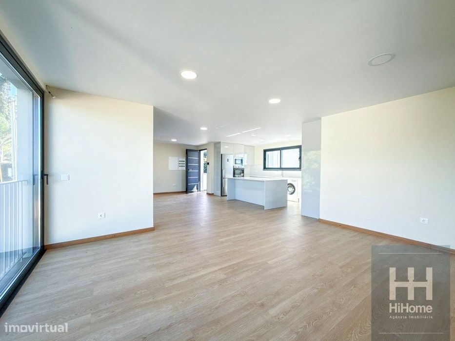 Apartamento T2 Novo com Vista Mar Edifício Bela Vista, Funchal