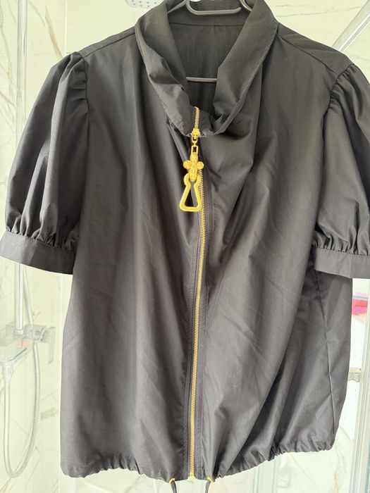 Bluza czarna na zamek