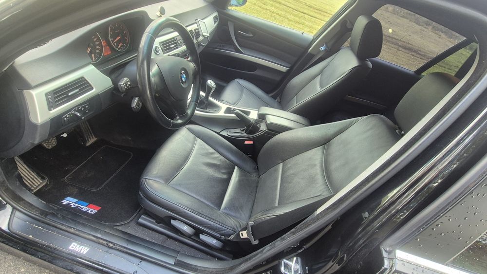 Bmw e91 325 xdrive