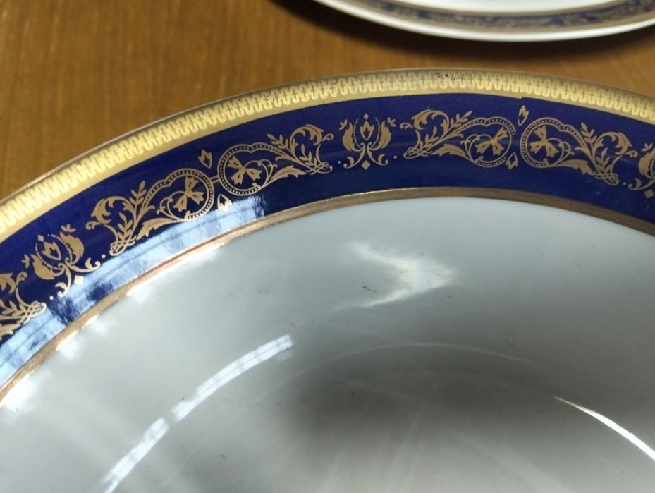 Serviço jantar porcelana 70p.