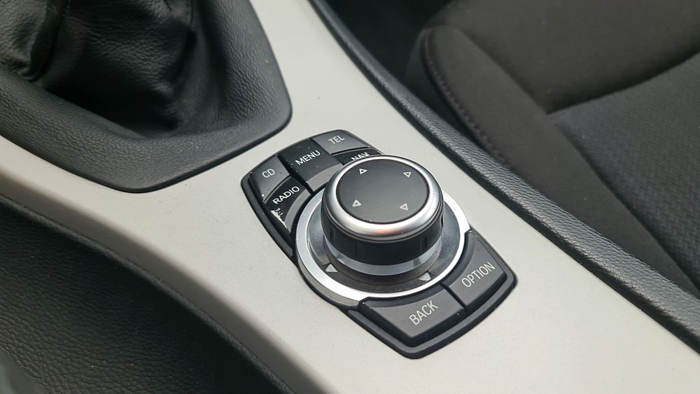 BMW 320 — fotografia 10