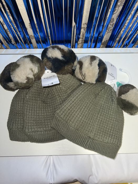 Теплі дитячі шапочки