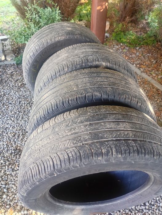 Opony Michelin 17/55/235