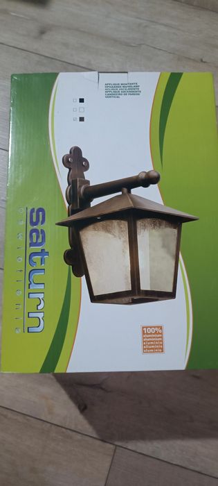 Lampa kinkiet zewnętrzny Saturn
