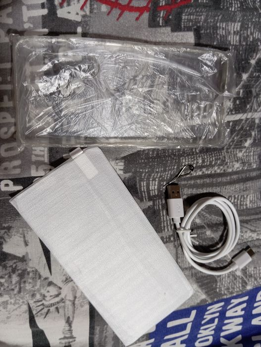 Телефон Samsung galaxy s25