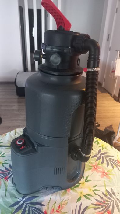 Vendo filtro e bomba de água piscina