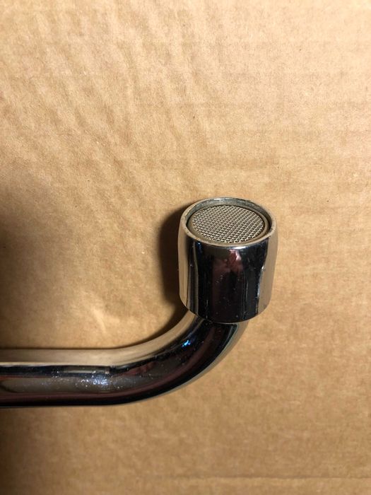 Wylewka 1/2 cala do baterii umywalkowej, długość 16,5 cm