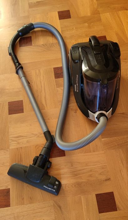 Пилосос,Ровента.