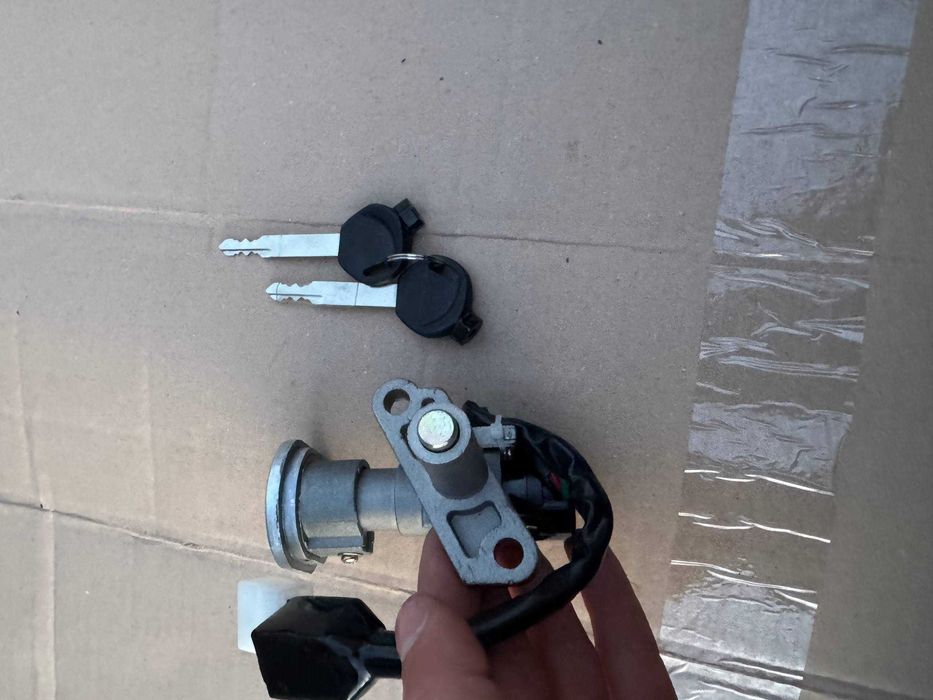 замок запалювання скутер