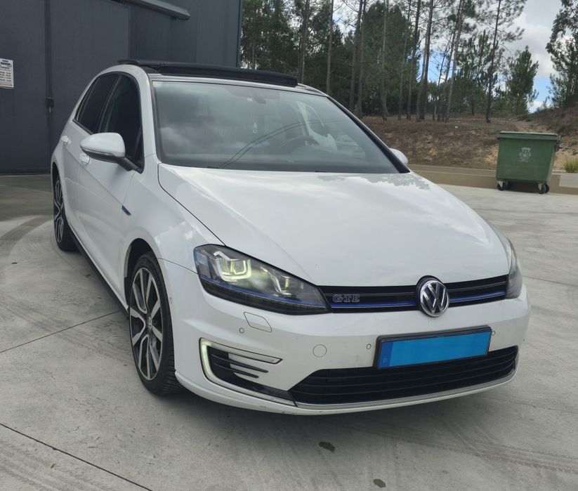 Volkswagen Golf GTE 1.4 TSI Plug-in Hybrid DSG |