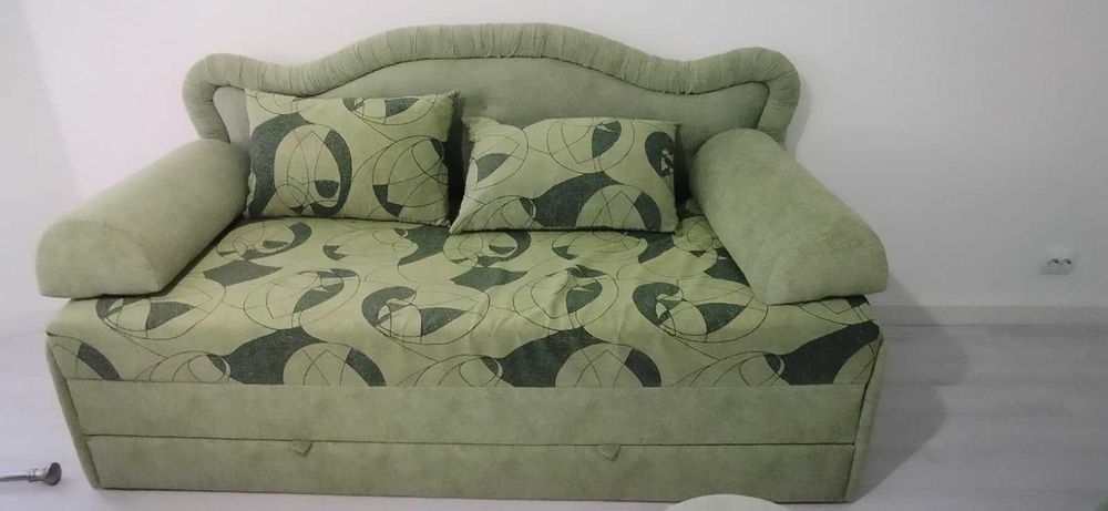 Диван з кріслами