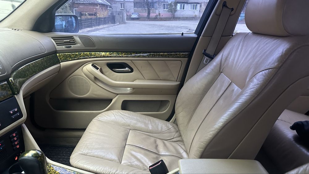 Бмв е39 автомат, чистый бензин